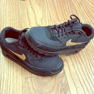 🙌Blinged out Nike AirMax sneakers
